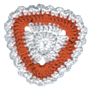 Ruffled Triangle Coaster