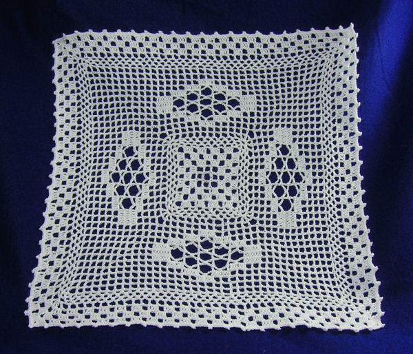 End Table Filet Doily