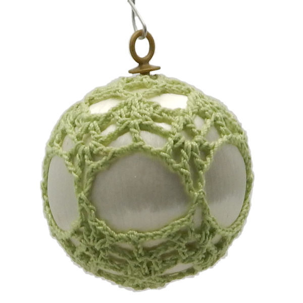 Pretty Ball Ornament