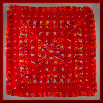 Clusters & Shells Pillowghan Square