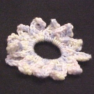 Side Stitchen Scrunchie